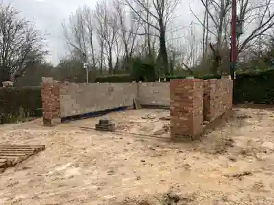 External brickwork progress on the new garage build