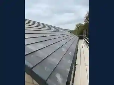 Main roof tiled for the detached garage build by Hardy and Sons