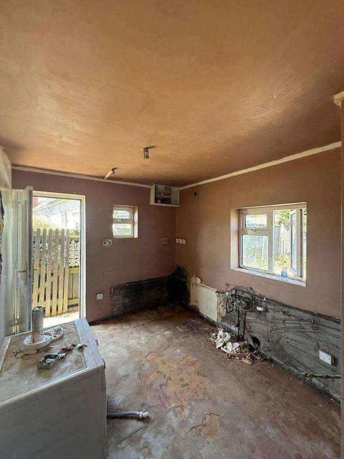Kitchen skim project by Hardy and Sons